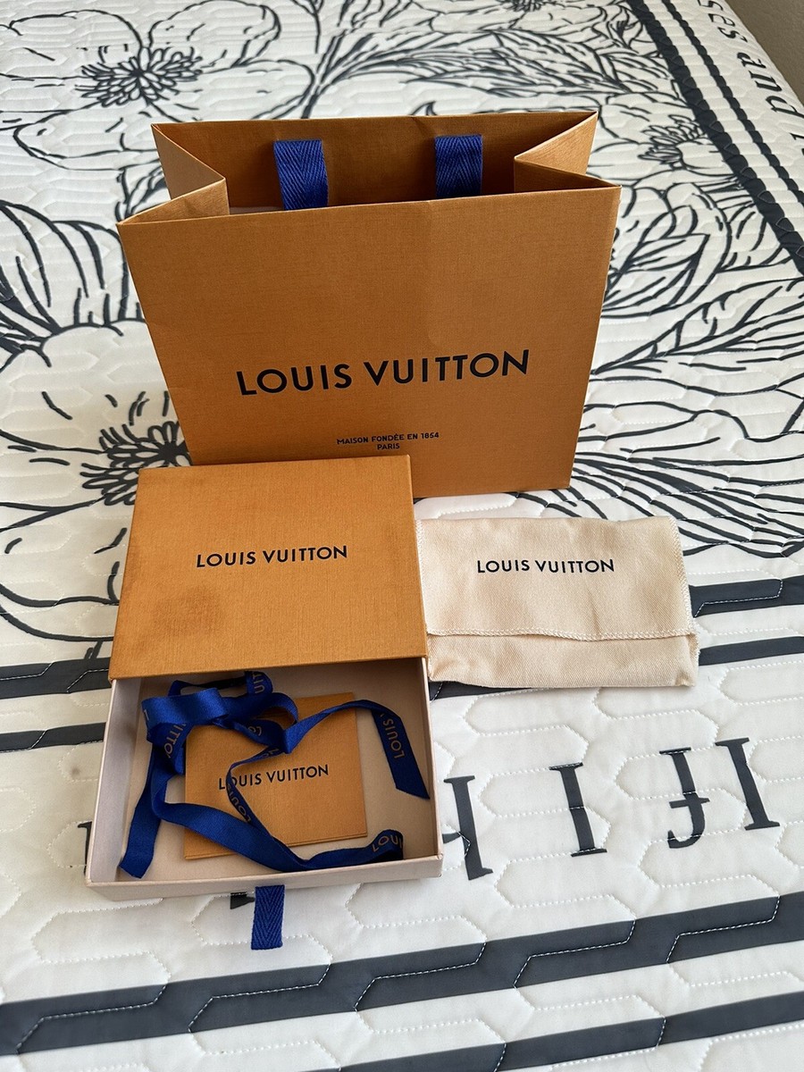 Louis Vuitton packaging box shopping bag luxury jewelry store