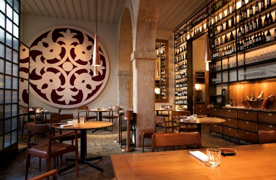 Alma restaurant Lisbon interior details