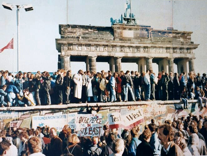 Fall of Berlin Wall 1989 historical photo